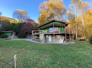 2058 Fisher Creek Rd, Sylva, NC 28779