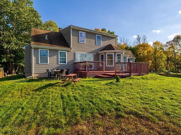 4th image of 64 Old Southbridge Rd