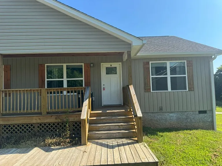 385 Virginia Street — Photo 1