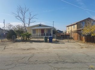 217 Rose Ave, Taft, CA 93268