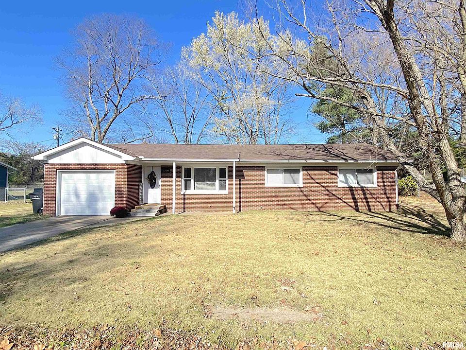 1st image of 1500 E Gary Dr