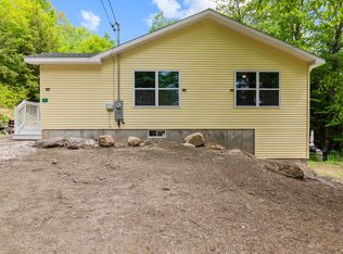 31 Steep Drive, Norway, ME 04268