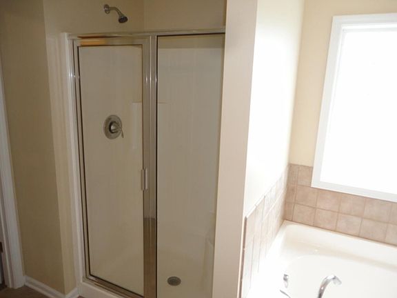 2nd image of 1207 Summer Breeze Dr