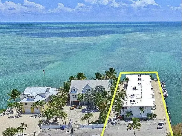 1215 97th St APT 11, Marathon, FL 33050