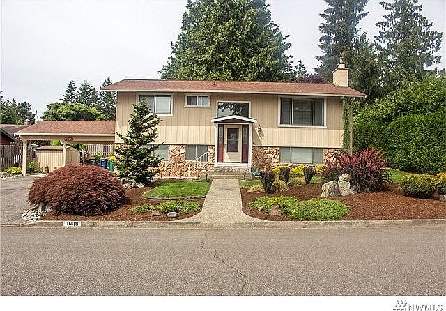 1st image of 10418 NE 142nd St
