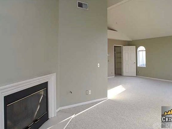 4th image of 15116 Providence Ln