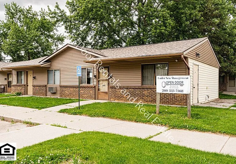 101 Autumn Hills Dr — Photo 3