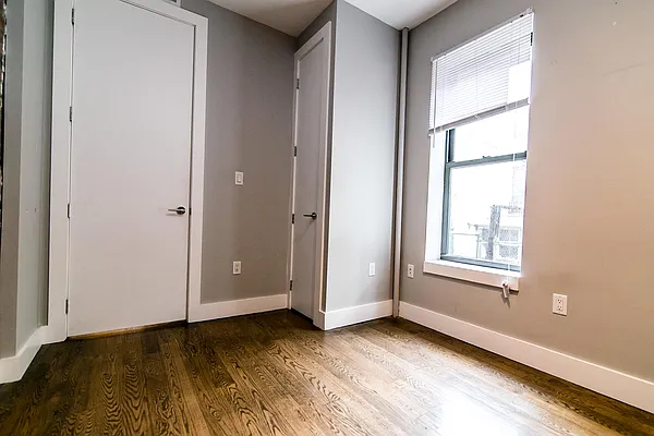 Rented by Nooklyn NYC LLC | media 35
