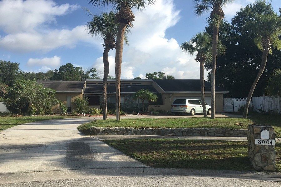 1st image of 8004 Lago Vista Dr