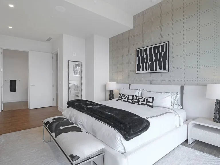 1591 Gulf Of Mexico Dr #619 — Photo 37