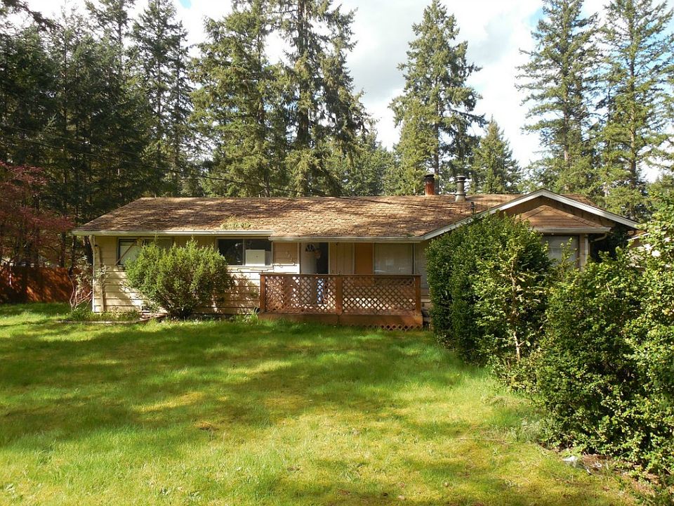 1st image of 6023 160th St E