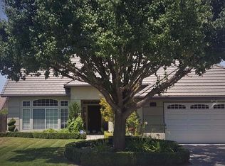 2198 E Jon Dr, Fresno, CA 93720