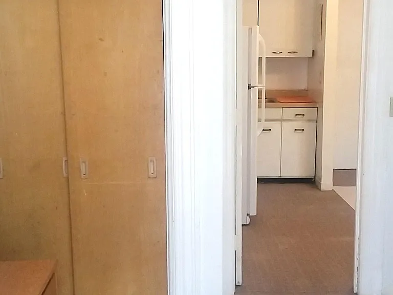 535 Packard St — Photo 4