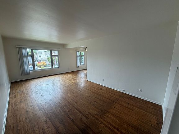 5th image of 3050 E 2nd St APT 6