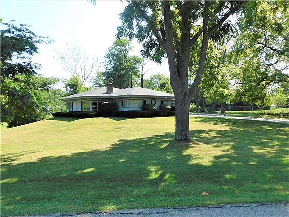 4th image of 620 S County Road 150 W