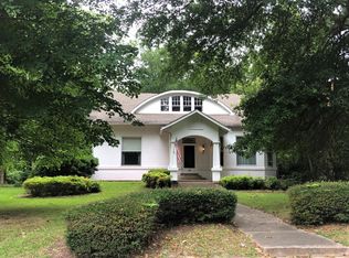 249 S Division St, West Point, MS 39773