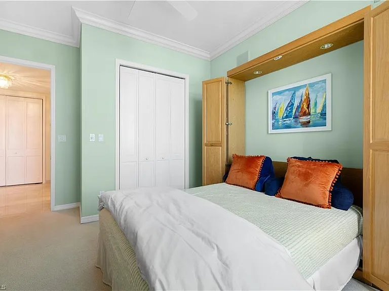 7515 Pelican Bay Blvd #Penthouse D — Photo 30