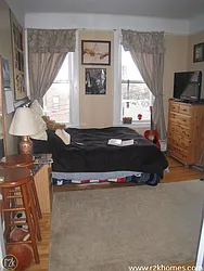 Rented by Realty 2000 Corp