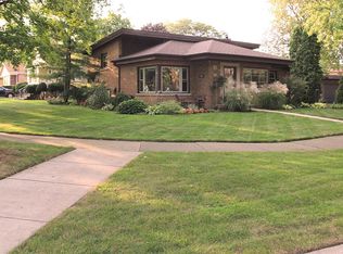 1700 Evergreen Rd, Homewood, IL 60430