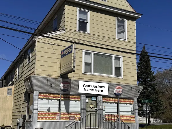 40 Ticonic Street, Waterville, ME 04901