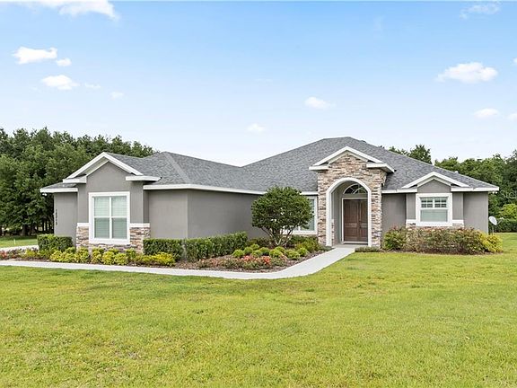 4th image of 18203 Great Blue Heron Dr
