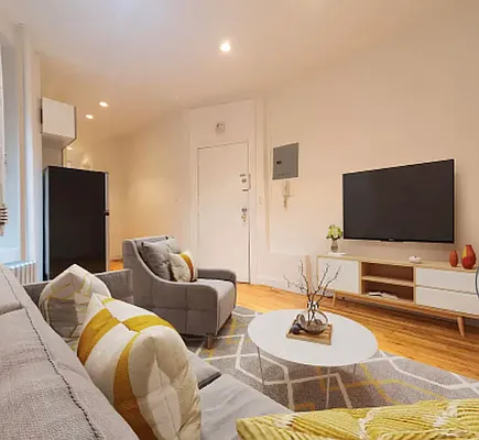 Rented by Platinum Properties | media 2