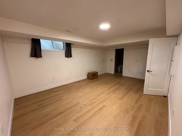 53 Bishop Ave #5 — Photo 14