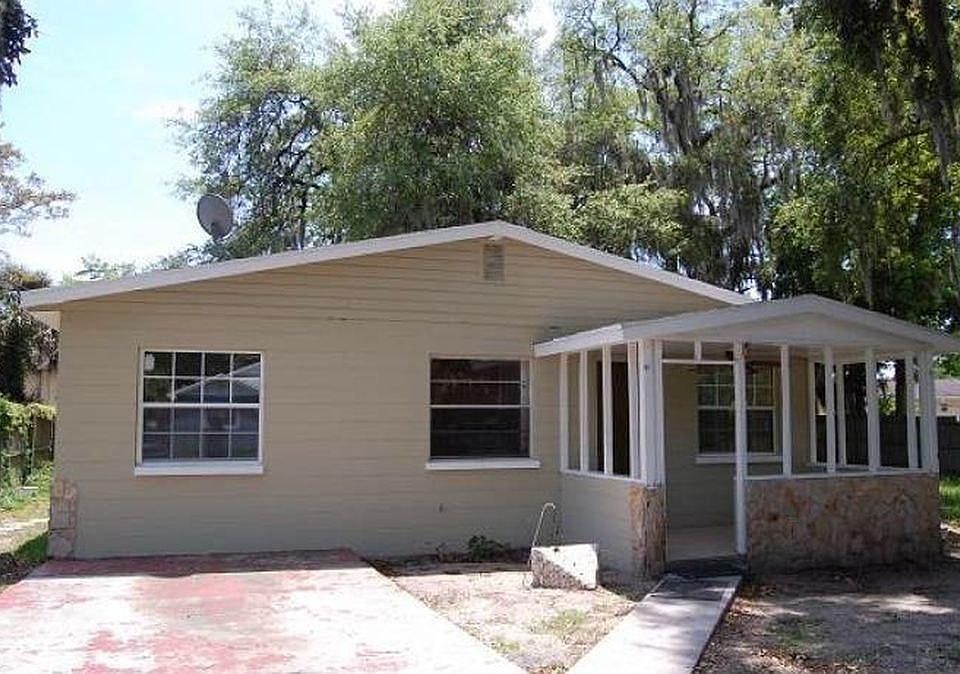 1st image of 608 W 12th St