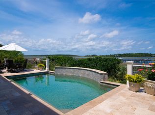 1905 E Canning Dr, Mount Pleasant, SC 29466