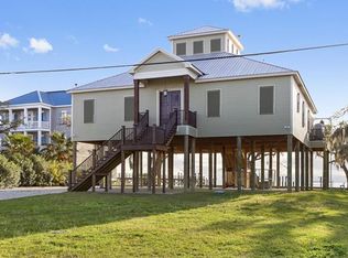 22 Treasure Isle Rd N, Slidell, LA 70461