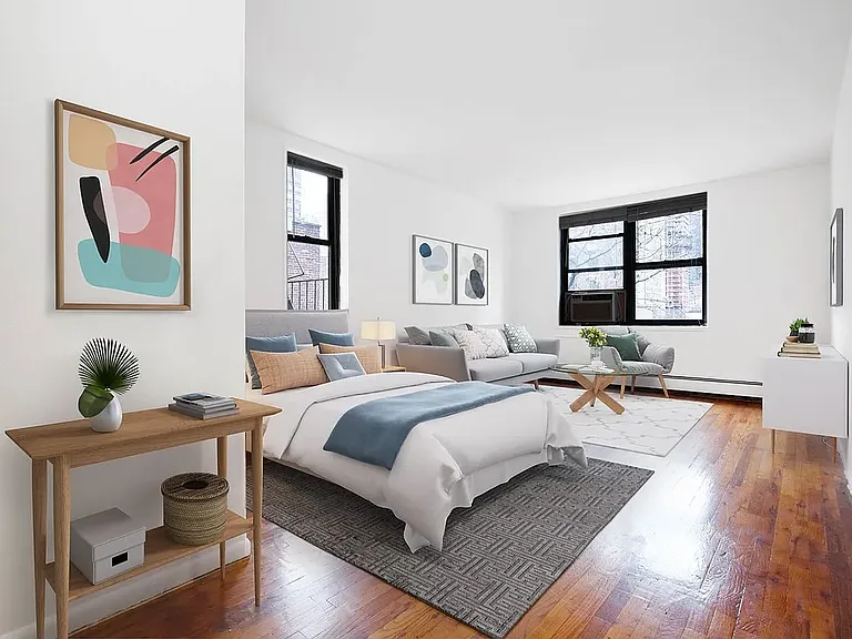 229 E 29th St #2G — Photo 1