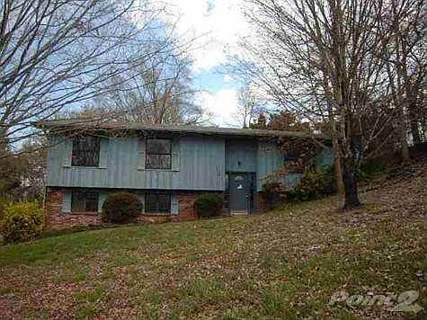 1st image of 810 Scenic Cir