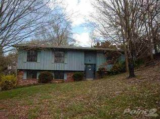 810 Scenic Cir, Seymour, TN 37865