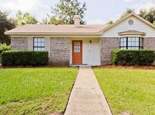 8201 Rachael Dr, Mobile, AL 36695