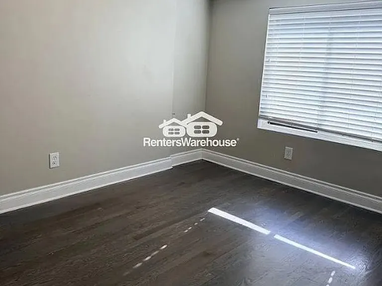 3315 E 31st Ave — Photo 19