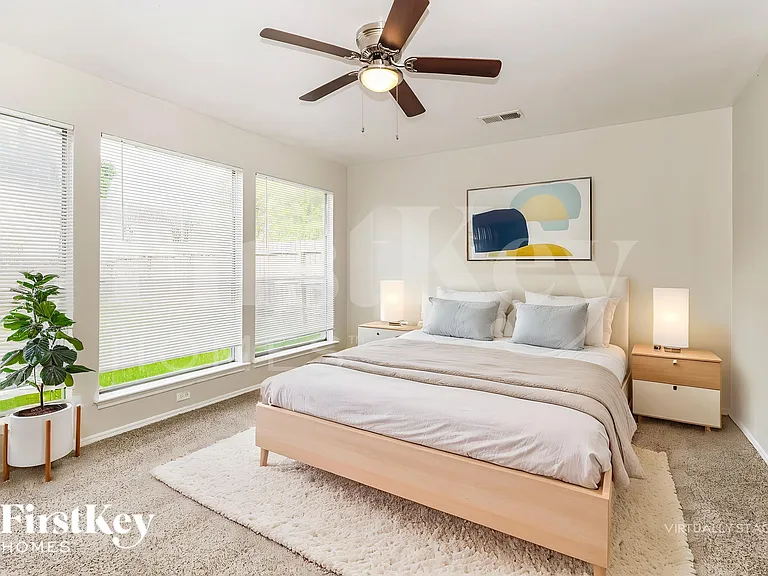 2322 Piddler Dr — Photo 12