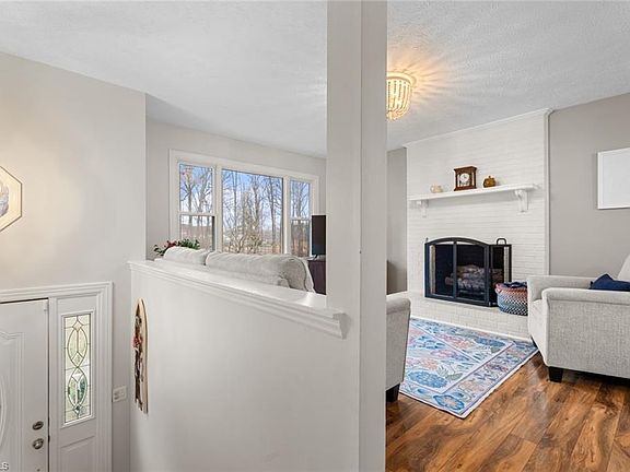 5th image of 6832 Ashmont Forest Ct