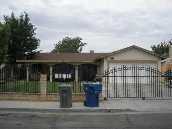 3609 Balmont St, Lancaster, CA 93536
