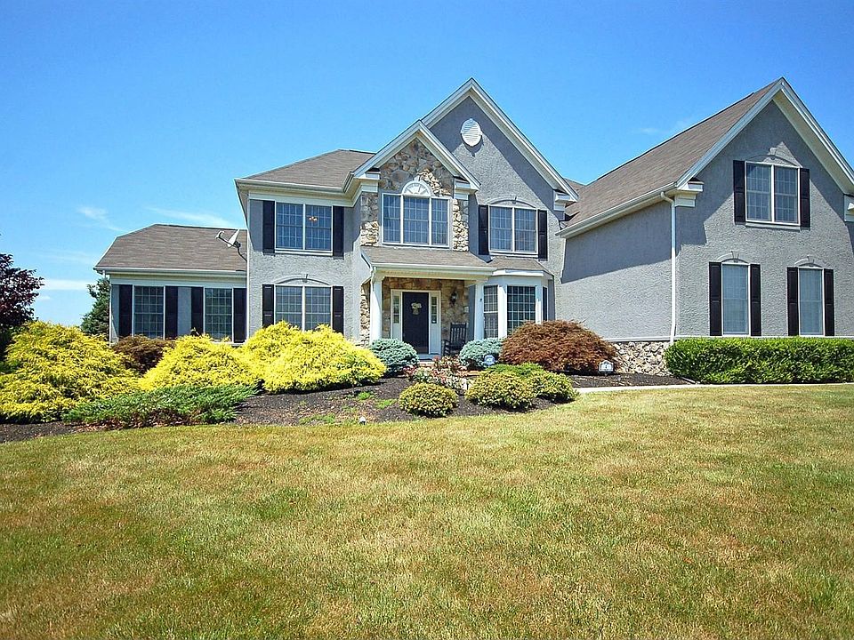 4 Tanager Dr, Ringoes, NJ 08551 Zillow