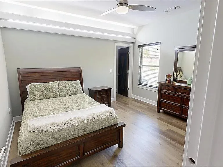 508 Candlelight Cir — Photo 11