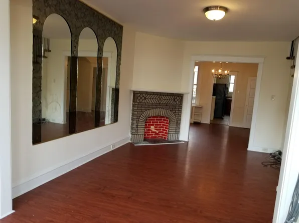 5215 Euclid St, Philadelphia, PA 19131