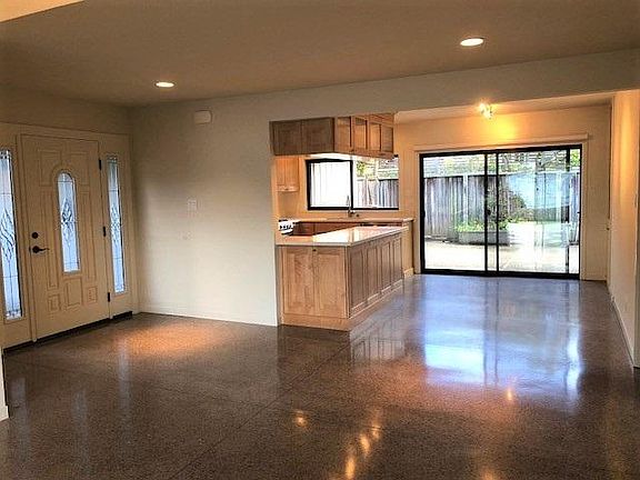 Entrance and Dining Area