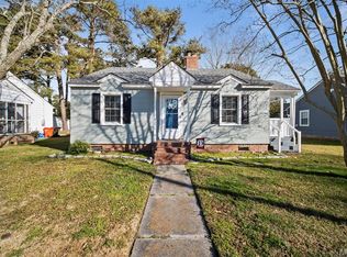 922 Bartlett Ave, Elizabeth City, NC 27909