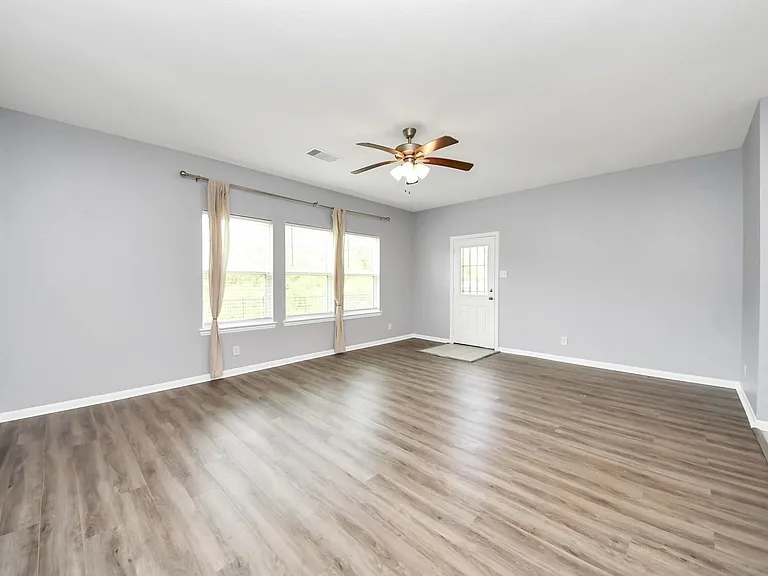 4919 Fairwater Ct — Photo 14