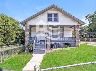 1520 E 42nd St, Kansas City, MO 64110