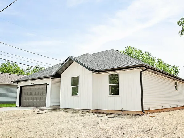 2420 E Atlantic Street, Springfield, MO 65803