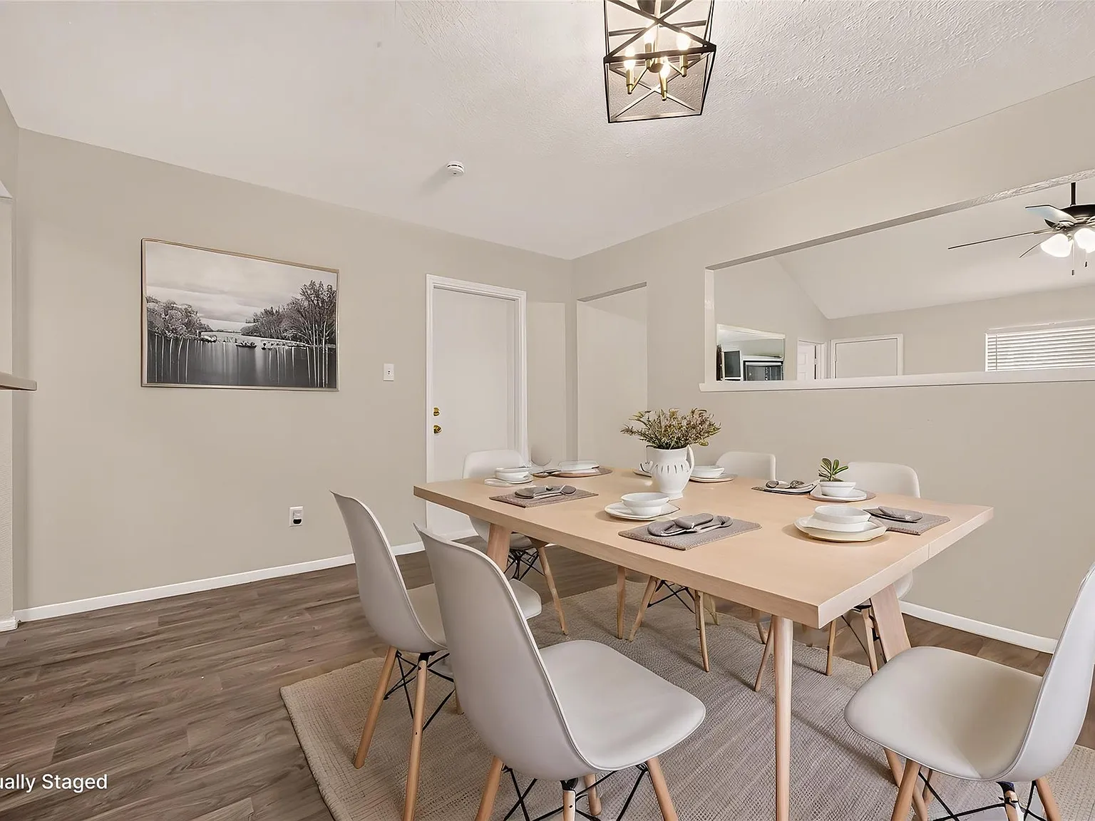 3 bed, 2.0 bath, 1497 sqft, $1,750 — Photo 3