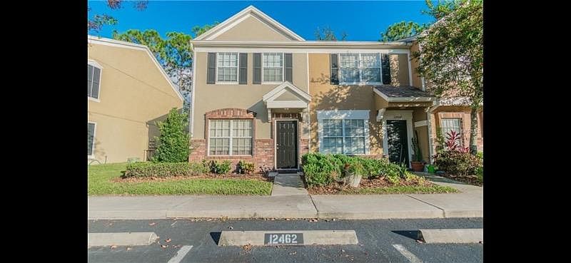 1st image of 12462 Berkeley Square Dr