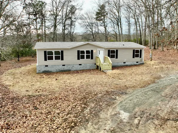 900 Harrison Rd, Carrollton, GA 30117