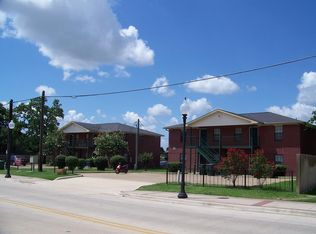 4100 College Main St #B, Bryan, TX 77801
